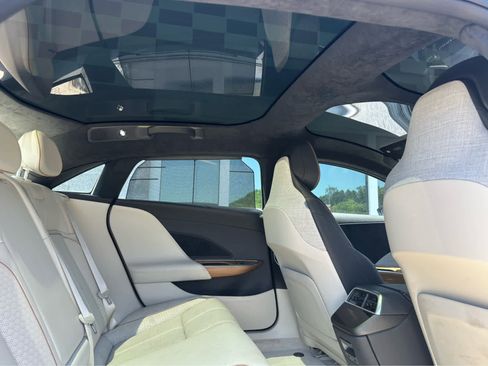 Used 2025 Lucid Air Grand Touring AWD/4WD image 15