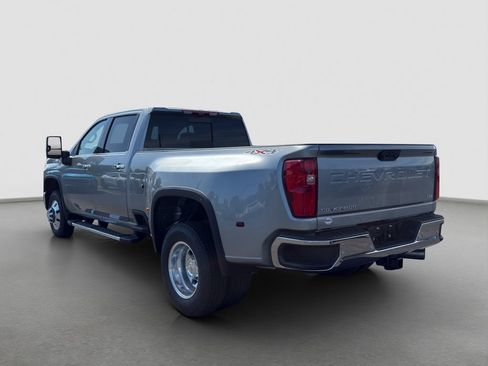New 2026 Chevrolet Silverado 3500 LTZ w/ LTZ Plus Package AWD/4WD image 4