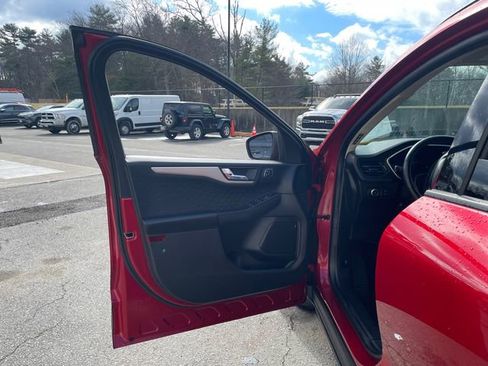 Used 2020 Ford Escape SEL AWD/4WD image 28