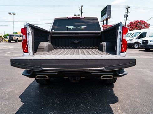 Used 2019 Chevrolet Silverado 1500 Custom Trail Boss w/ Custom Convenience Package AWD/4WD image 29