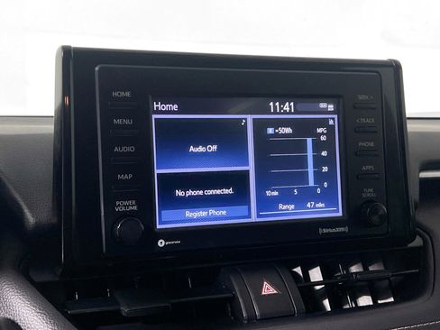 Used 2021 Toyota RAV4 LE image 27