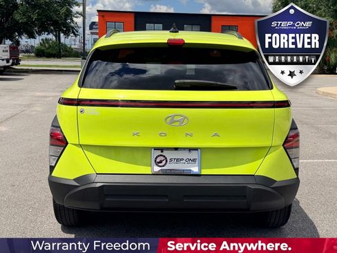 Used 2024 Hyundai Kona SEL FWD image 5