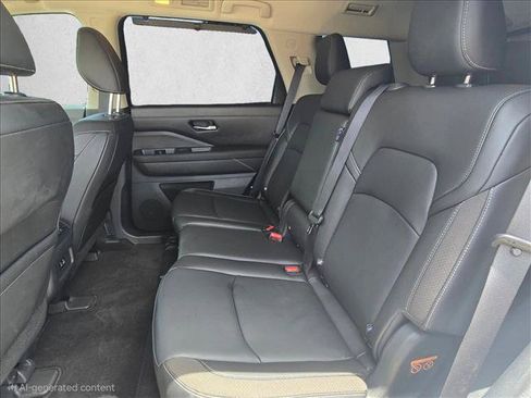 Used 2022 Nissan Pathfinder SL FWD image 18