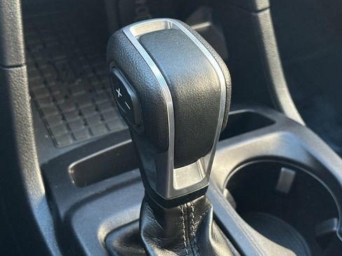 Used 2024 Ford Ranger XLT w/ FX4 Off-Road Package image 15