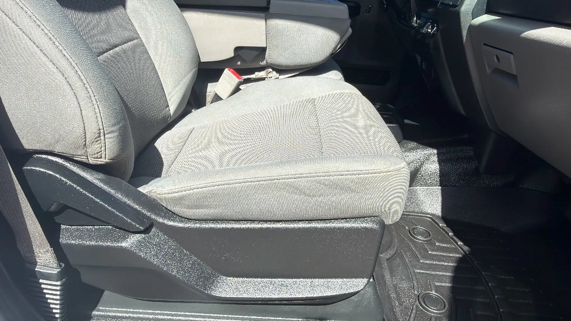 Used 2019 Ford F250 XL w/ STX Appearance Package AWD/4WD image 17