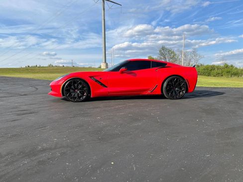 Used 2014 Chevrolet Corvette Stingray Coupe w/ 2LT Preferred Equipment Group image 20
