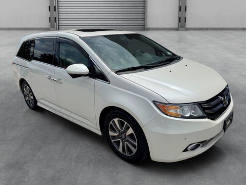 Used 2015 Honda Odyssey Touring image 28