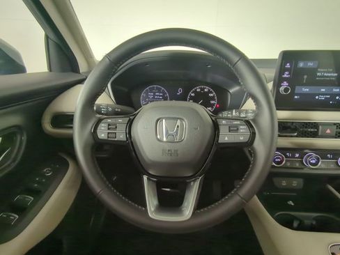 New 2026 Honda HR-V EX-L image 35