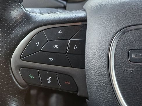 Used 2023 Dodge Durango SXT image 14