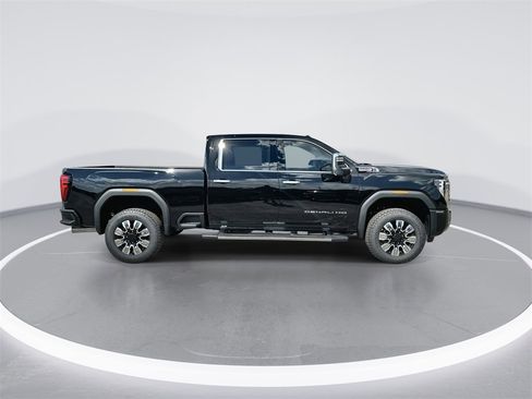 New 2026 GMC Sierra 2500 Denali w/ Denali Reserve Package image 9