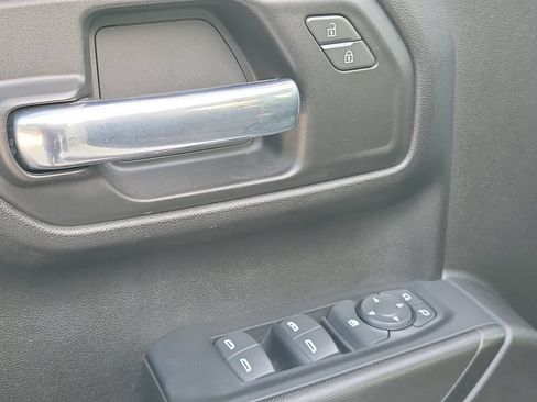 Used 2022 Chevrolet Silverado 1500 Custom RWD image 26
