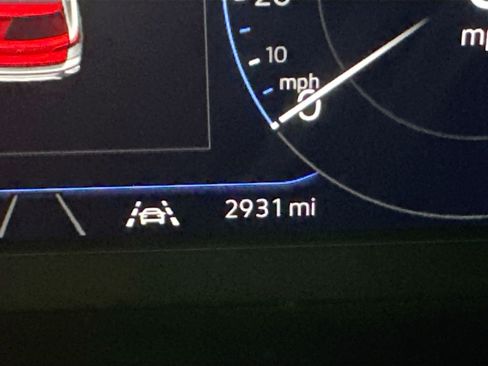 Certified 2025 Volkswagen Taos SEL image 24