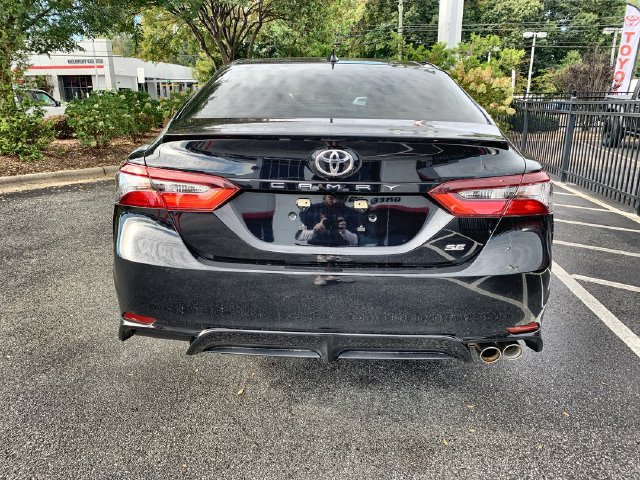 Used 2024 Toyota Camry SE FWD image 7