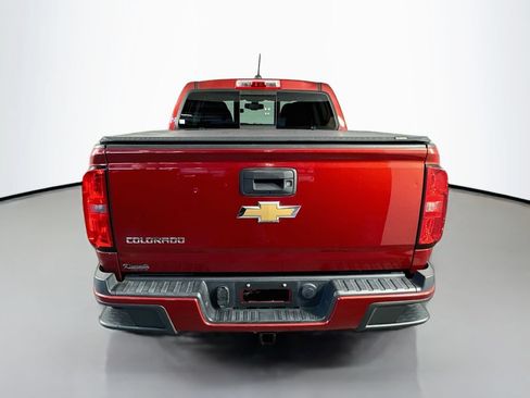 Used 2016 Chevrolet Colorado Z71 AWD/4WD image 6