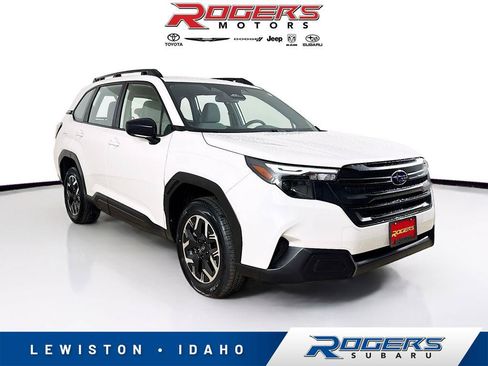 Certified 2025 Subaru Forester AWD/4WD image 1