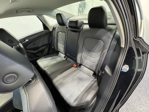 Used 2026 Volkswagen Jetta SEL FWD image 28