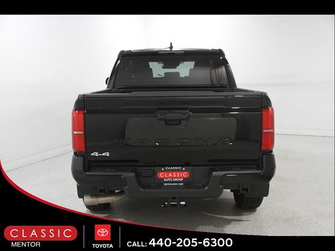 Certified 2026 Toyota Tacoma SR5 AWD/4WD image 20