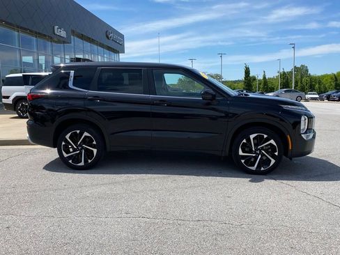 Used 2024 Mitsubishi Outlander SE AWD/4WD image 9