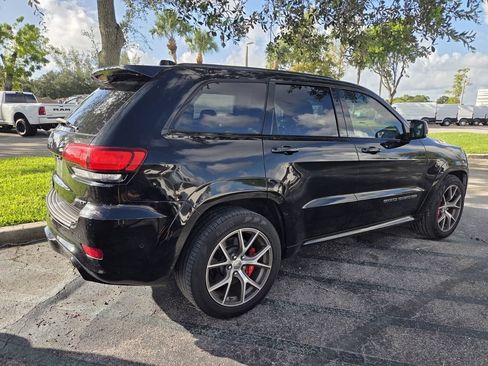 Used 2017 Jeep Grand Cherokee SRT w/ Trailer Tow Group IV AWD/4WD image 5