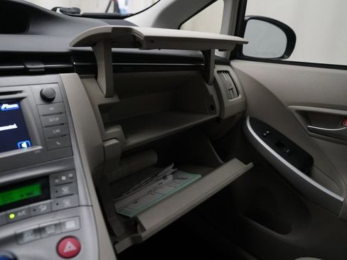 Used 2012 Toyota Prius Two image 28