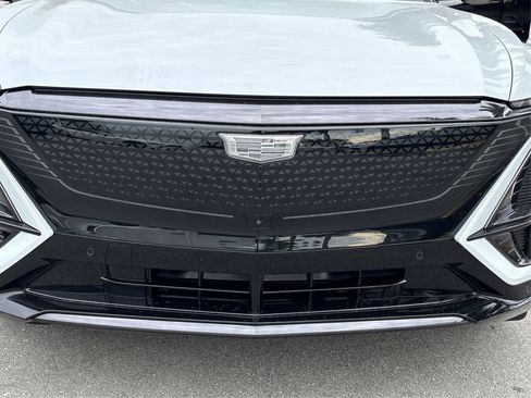 New 2026 Cadillac Lyriq Sport image 12