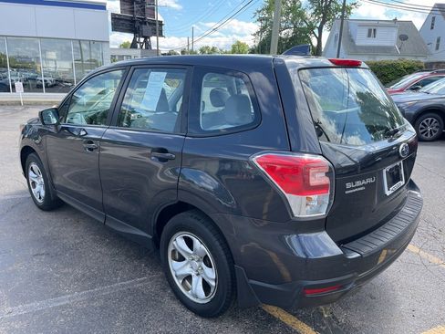 Used 2018 Subaru Forester 2.5i image 7