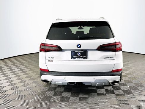 Used 2023 BMW X5 xDrive40i w/ Premium Package image 8
