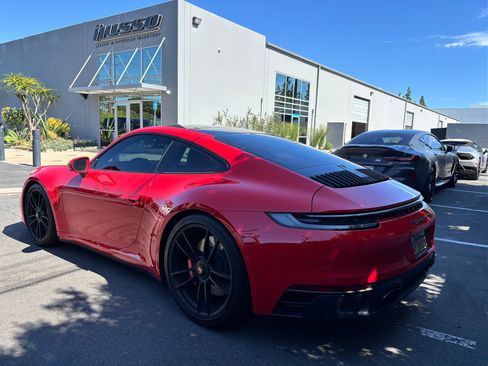 Used 2023 Porsche 911 Carrera 4 GTS AWD/4WD image 2