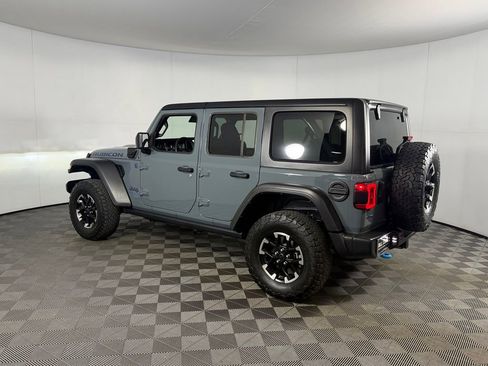 Used 2024 Jeep Wrangler Unlimited Rubicon 4xe w/ Technology Group AWD/4WD image 9