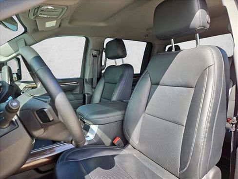 Used 2025 Chevrolet Silverado 3500 LT AWD/4WD image 16