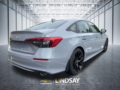 Used 2024 Honda Civic Sport image 8