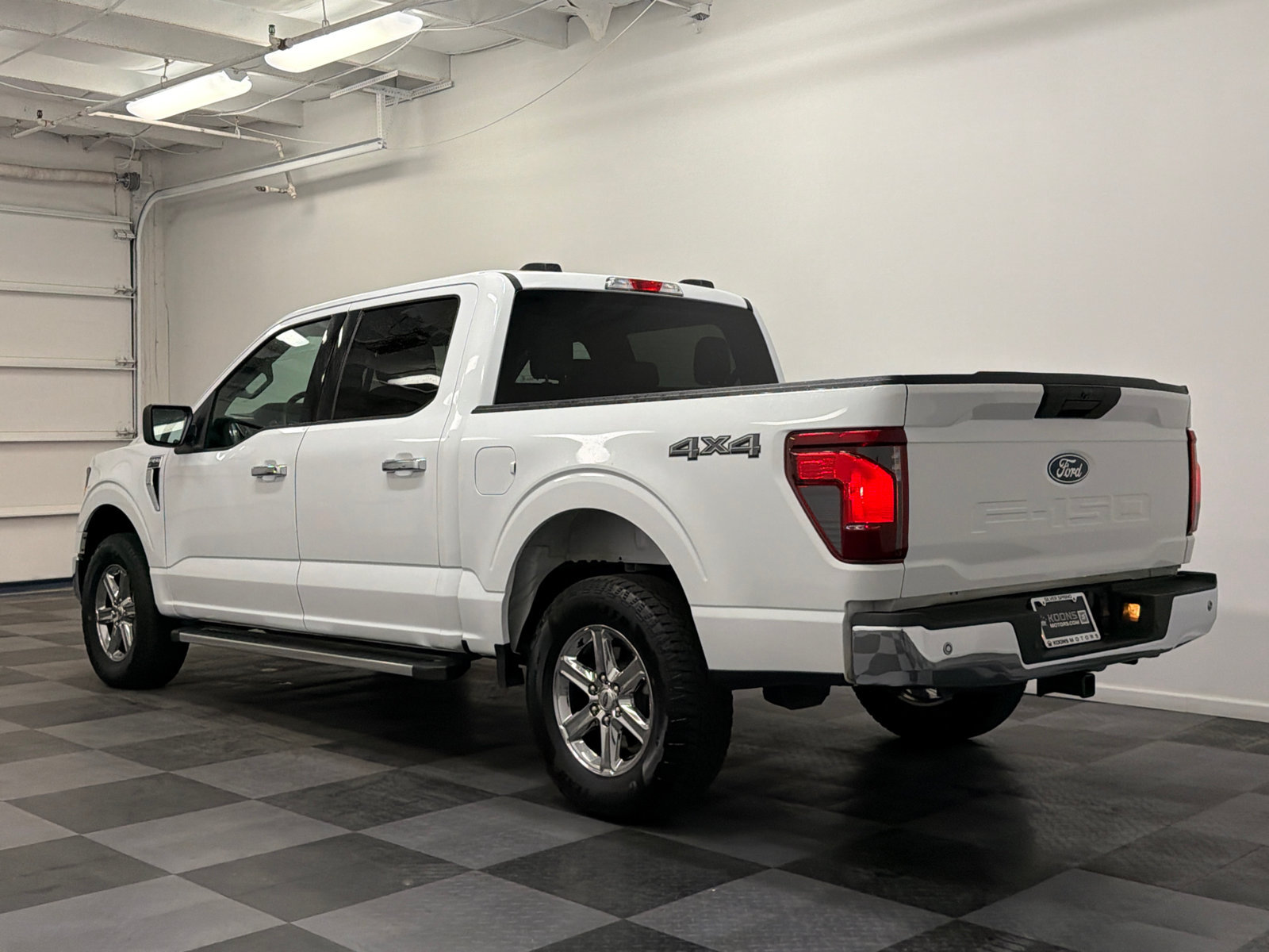 Used 2025 Ford F150 XLT w/ Equipment Group 301A Standard AWD/4WD image 6
