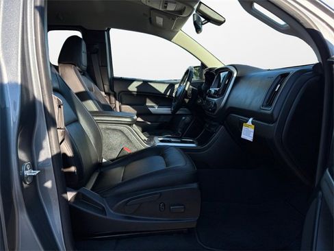 Used 2021 Chevrolet Colorado ZR2 image 15