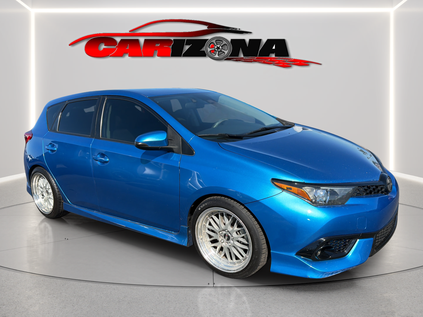 Used 2017 Toyota Corolla iM w/ Carpet Mat Package FWD image 2