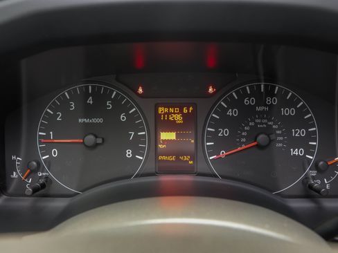 Used 2019 Nissan NV 3500 SV image 19