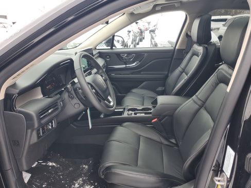 New 2026 Lincoln Corsair Grand Touring image 12