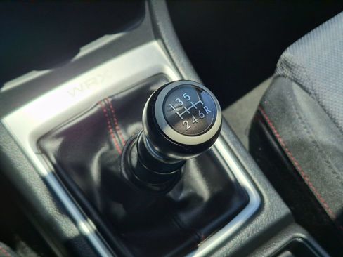 Used 2015 Subaru WRX AWD/4WD image 25