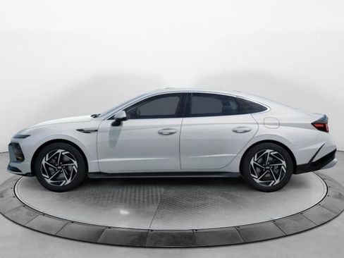 New 2026 Hyundai Sonata SEL image 3