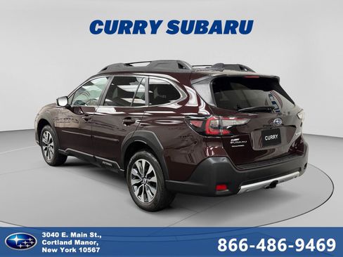 Used 2023 Subaru Outback Limited AWD/4WD image 3