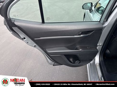 Used 2024 Toyota Camry SE FWD image 23