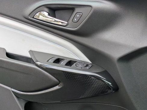 New 2026 Chevrolet Trax LT w/ Driver Confidence Package image 12