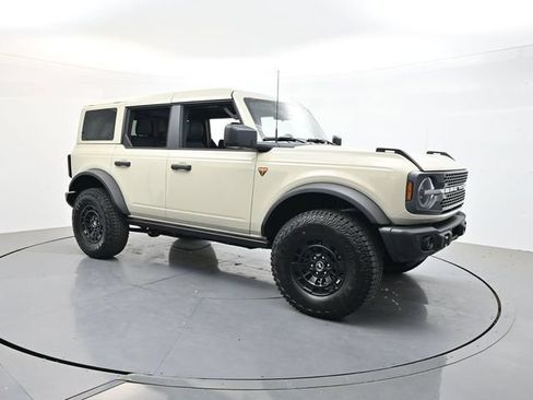 New 2026 Ford Bronco Badlands AWD/4WD image 1