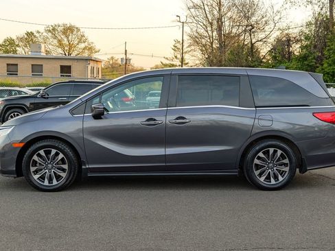 Used 2023 Honda Odyssey EX-L image 4