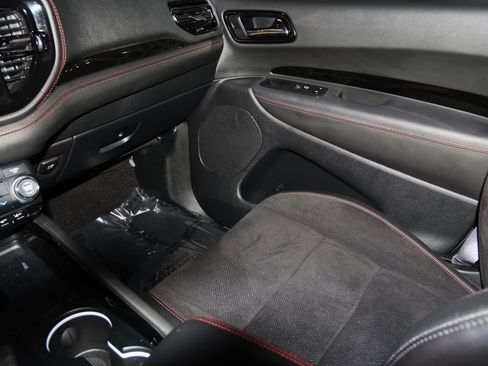 Used 2025 Dodge Durango GT AWD/4WD image 50