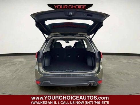 Used 2023 Subaru Forester Premium AWD/4WD image 14