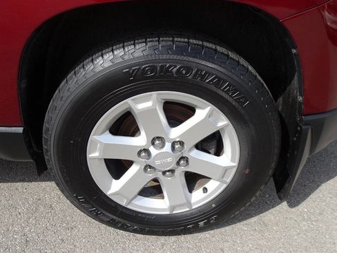 Used 2016 GMC Acadia SLE image 10