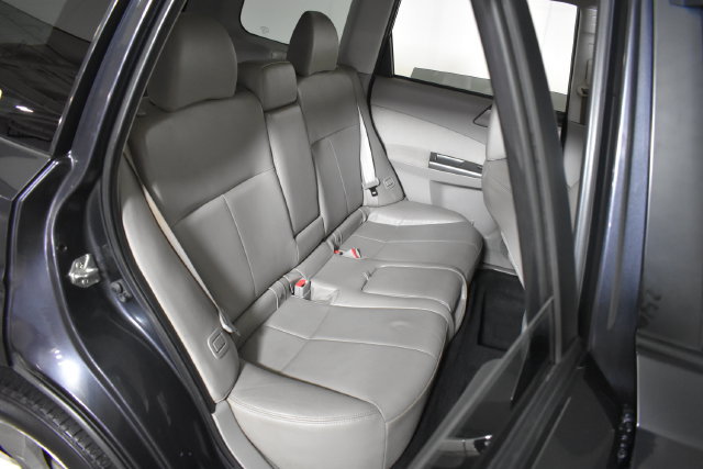 Used 2013 Subaru Forester 2.5XT Touring AWD/4WD image 28