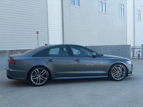 Used 2018 Audi S6 Premium Plus w/ S Sport Package AWD/4WD image 2