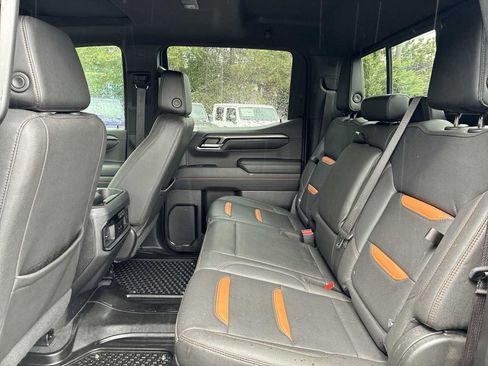 Used 2022 GMC Sierra 1500 AT4 w/ AT4 Premium Package AWD/4WD image 25