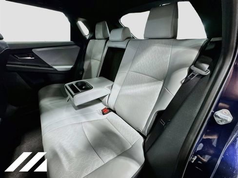 New 2026 Subaru Solterra AWD/4WD image 24